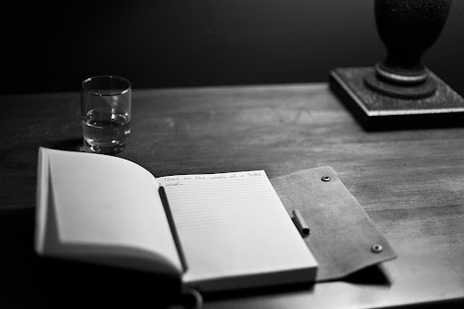 Autobiography Vs. Biography