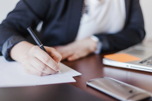 How to Write a Precis